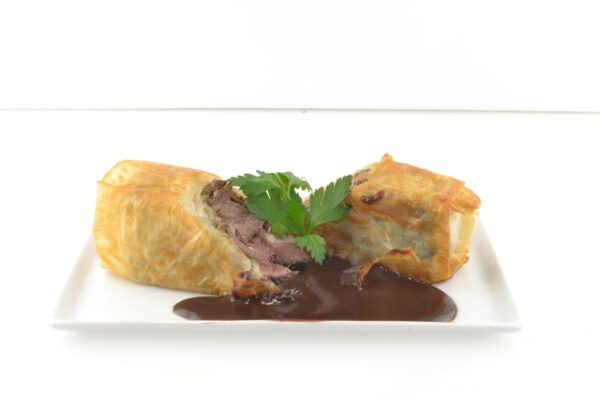 Rouleau de fondant de joue de bœuf de 24 heures aux pleurotes et vin d’Anjou